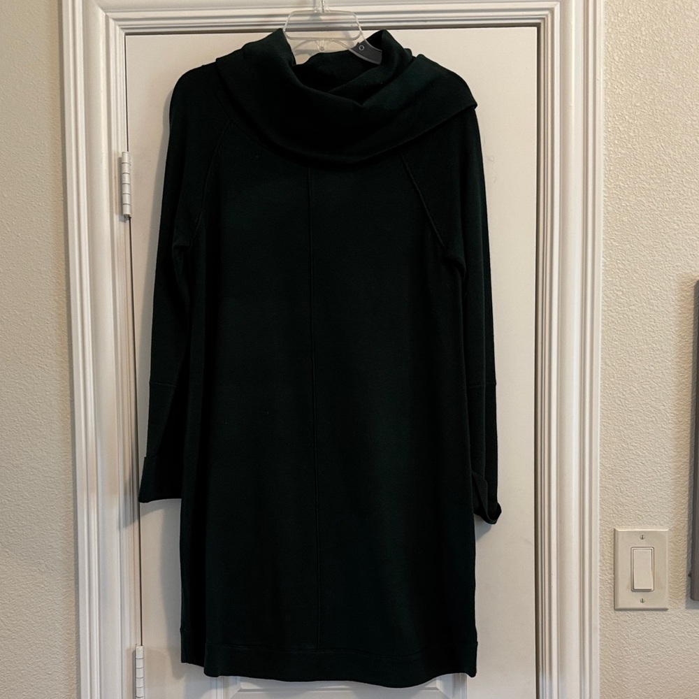Vince Camuto Long Sleeve Forest Green Sweater Dress